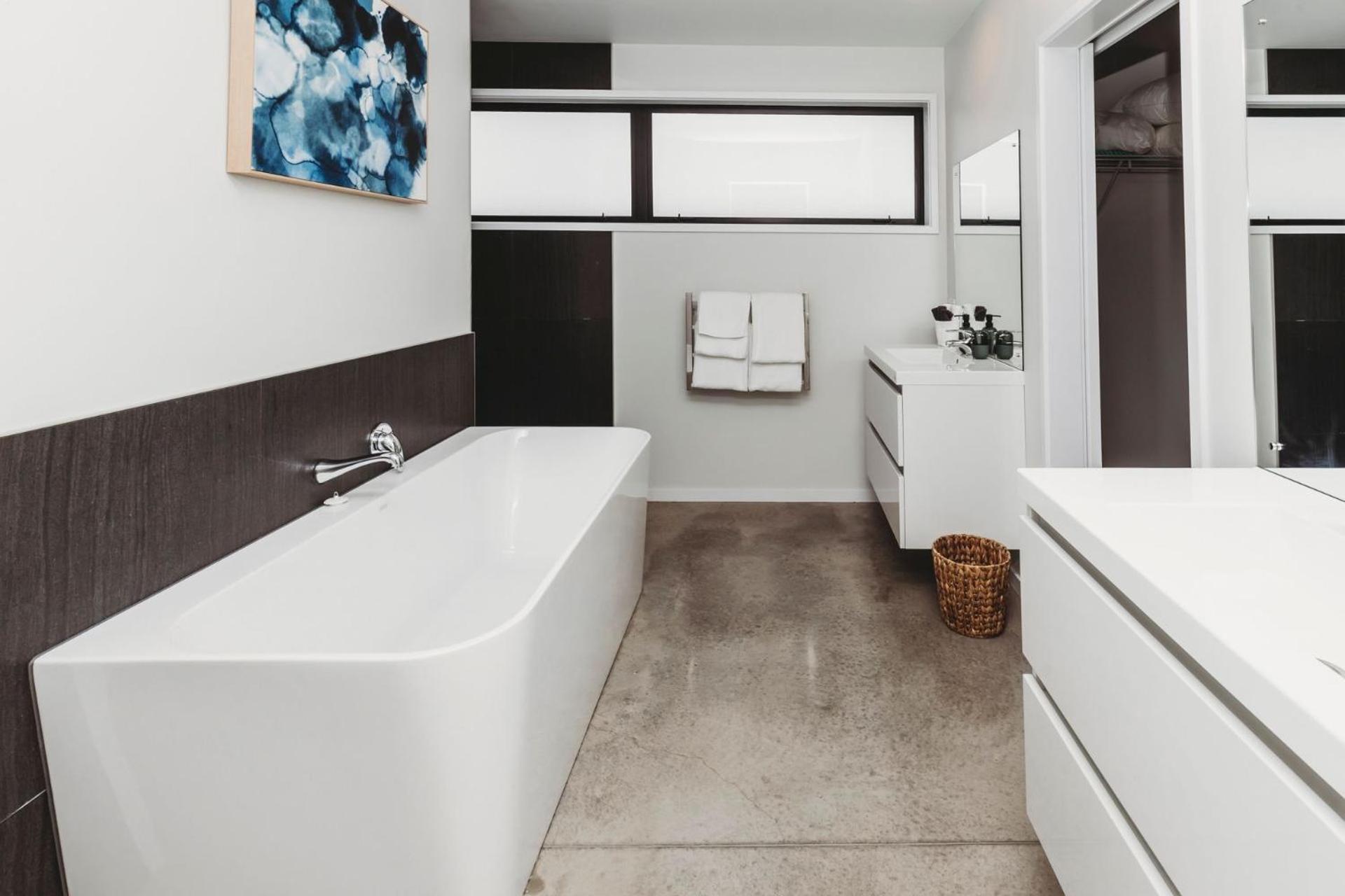 Perfect On Powderham Prime Inner City Location New Plymouth Exterior photo